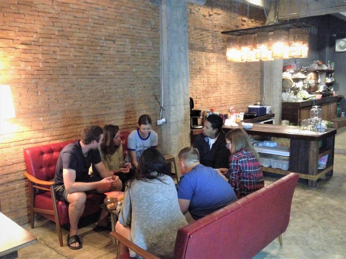 Suneta Hostel Chiangmai Chiang Mai Eksteriør bilde
